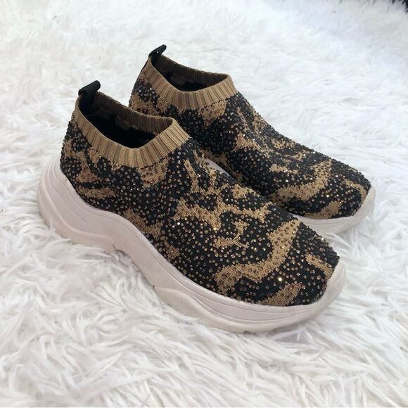 Vince Camuto Henna Leopard Animal Print Knit Slip On Chunky Sneakers Girls 13 M - Picture 1 of 10